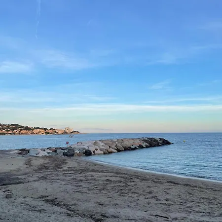 Et A Pied, Air Conditionne Et Parking Prive, Baie De St Tropez سانت ماكسيم